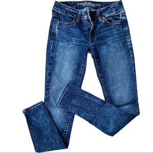 American Eagle super stretch high waisted jegging jeans medium wash size 2 EUC